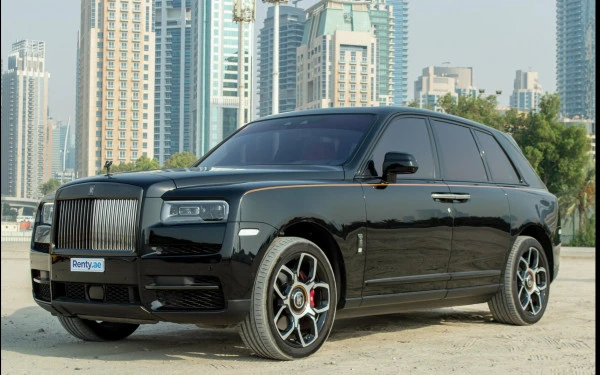 Rolls Royce Cullinan- BLACK BADGE