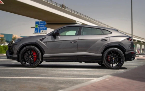 Lamborghini Urus V8TT