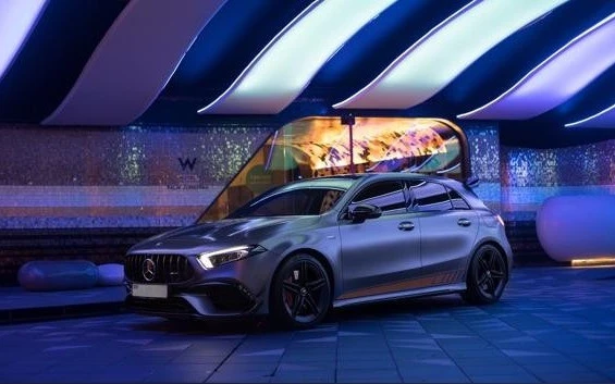 Mercedes A45 AMG