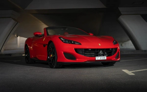 Ferrari Portofino Rosso Red Roof