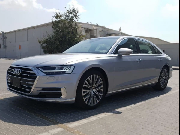 Audi A8 55TFSI