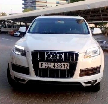 AUDI Q7