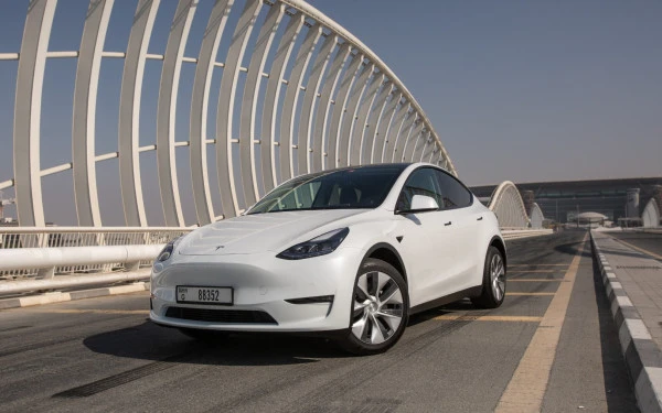 Tesla Model Y Long Range