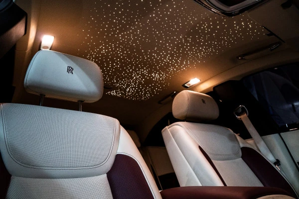  Silver Grey Rolls Royce Ghost Photo 4
