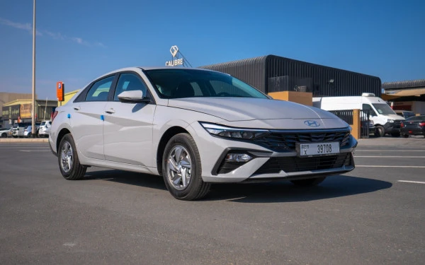  اللون الرمادي هيونداي إلنترا Photo 5