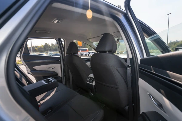  Серебро Hyundai Tucson Photo 11