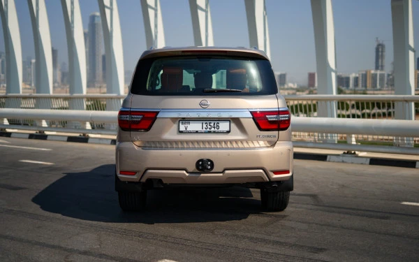  Beige Nissan Patrol V6 Photo 3
