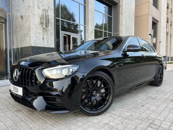  Noir 2019 Mercedes E300 with E63 bodyk Photo 2