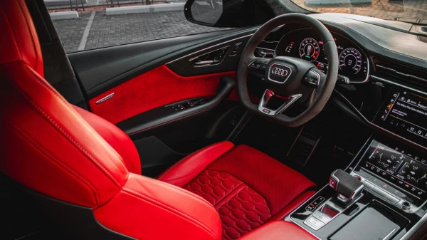  Black Audi RSQ8 Photo 4