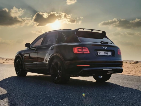  Black Bentley Bentayga Photo 3