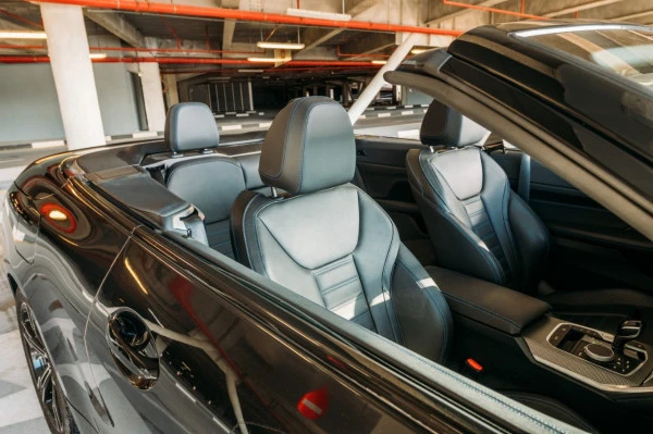  Black BMW 430i cabrio Photo 5