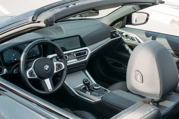  Schwarz BMW 430i cabrio Photo 4