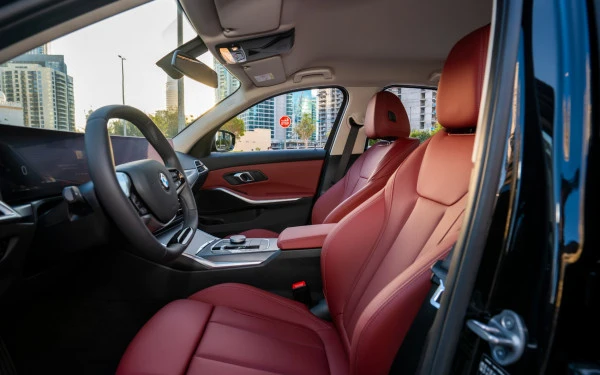  Black BMW 318i Photo 5