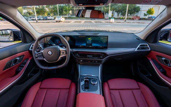  Black BMW 318i Photo 8