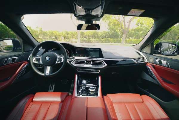  Blue BMW X6 M50 Photo 3