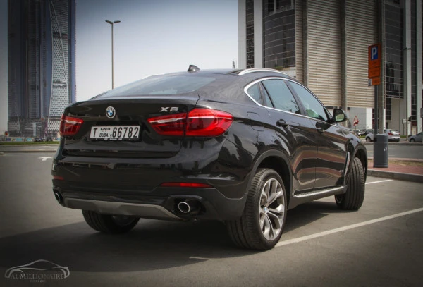 Black BMW X6 Photo 6