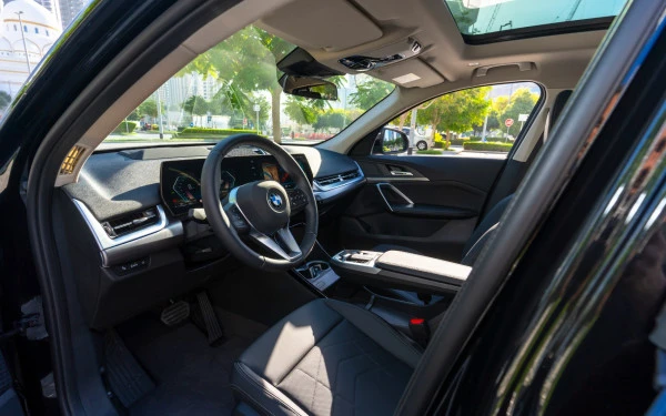  Black BMW X2 Photo 6