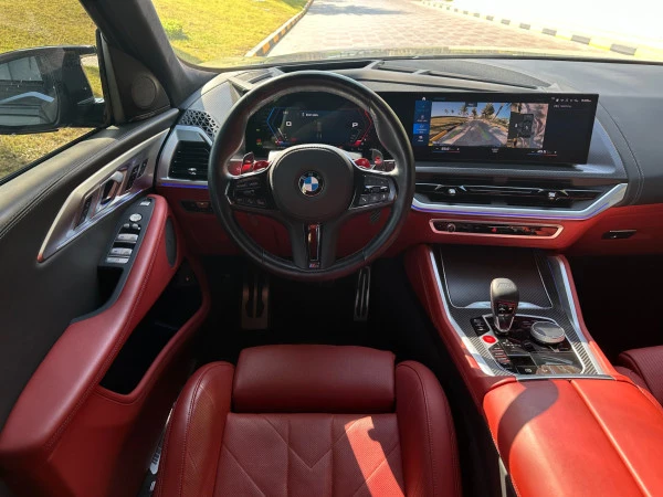  Black BMW XM Photo 2