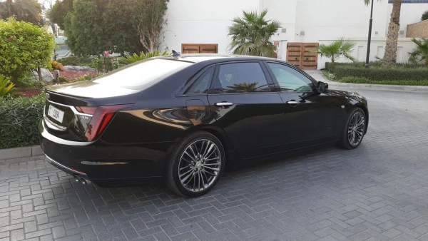  Black Cadillac CT6 Photo 3