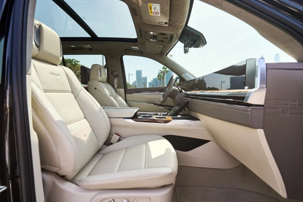  Black Cadillac Escalade Photo 9