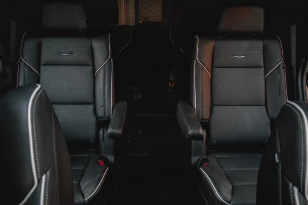  Black Cadillac Escalade Photo 5