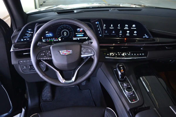  Black Cadillac Escalade Photo 3