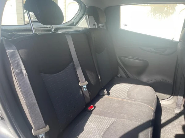  White Chevrolet Spark Photo 2