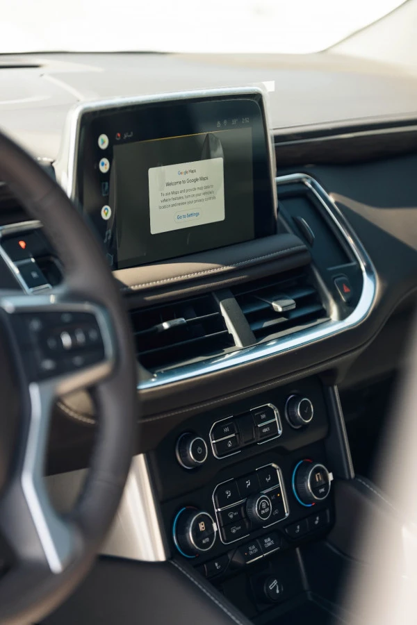  Black Chevrolet Tahoe Photo 6