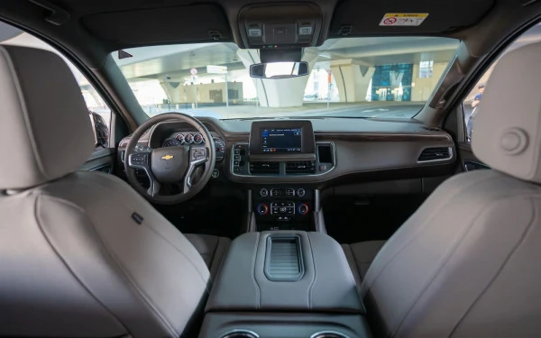  Black Chevrolet Tahoe Photo 6