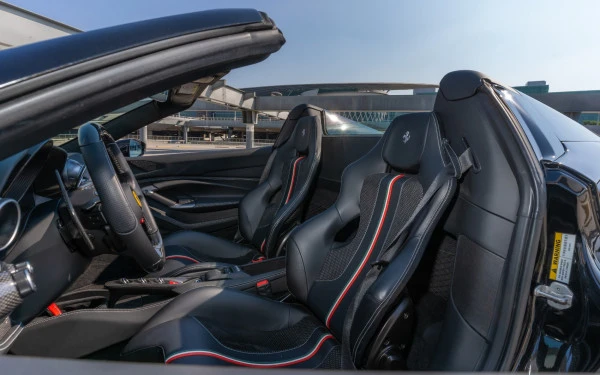  Nero Ferrari F8 Tributo Spyder Photo 5