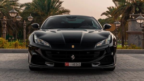  Negro Ferrari Portofino Rosso Photo 2