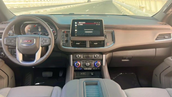  أسود جي ام سي يوكون Photo 2