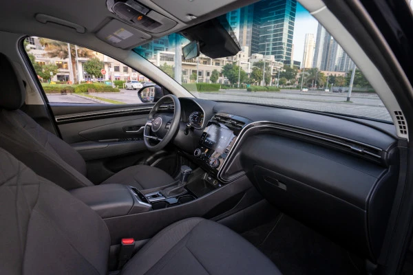  Black Hyundai Tucson Photo 8