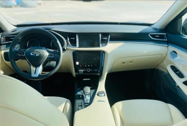  Black Infiniti QX50 Photo 4