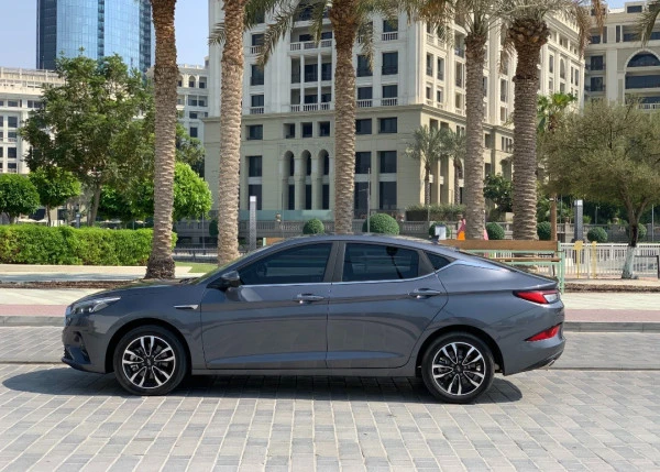  Black JAC J7 Photo 6