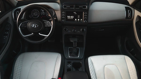  Black JAC JS4 Photo 9