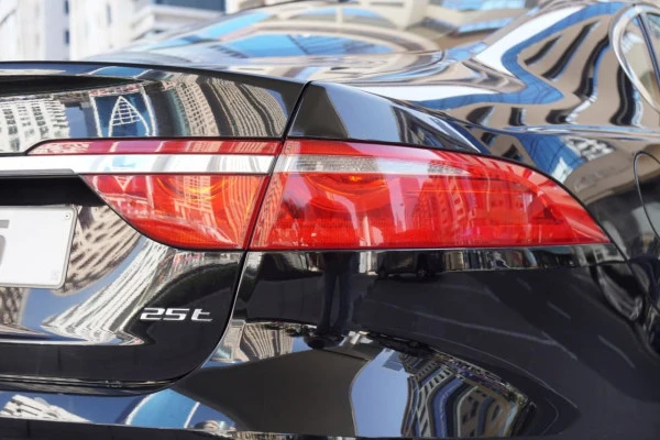  Nero Jaguar XF Photo 3