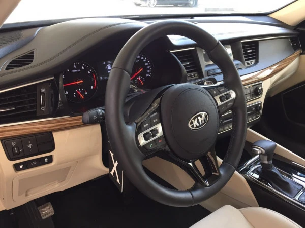  Черный Kia cadenza Photo 3