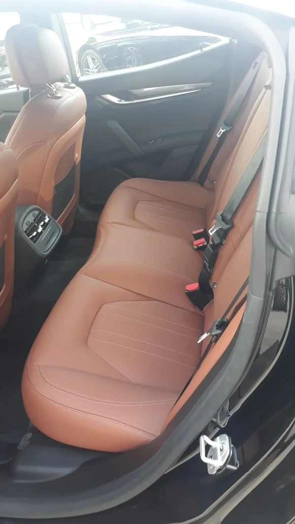  Black Maserati Ghibli Photo 5