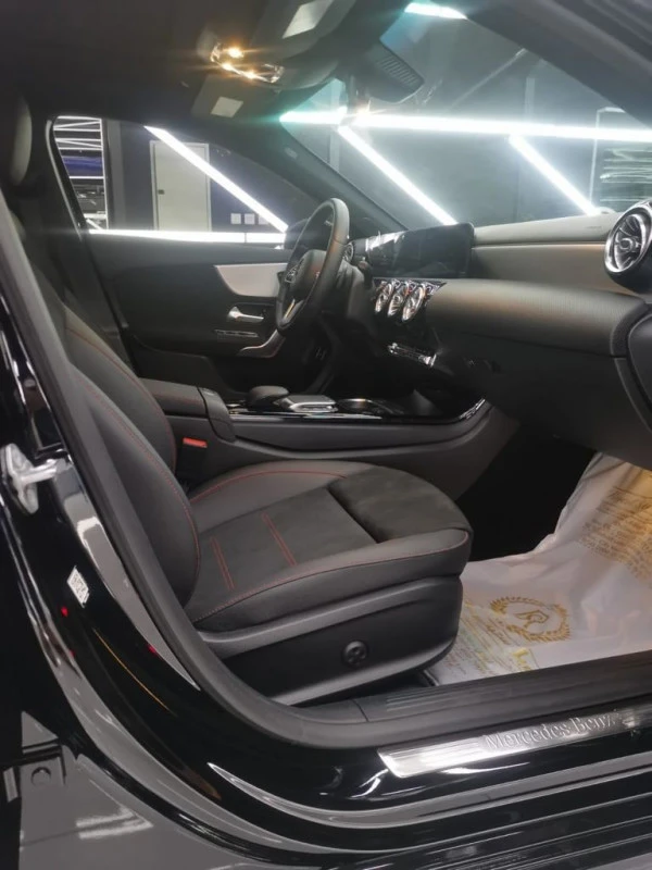  Schwarz Mercedes A-Klasse 220 AMG Photo 4