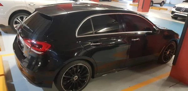  أسود مرسيدس A250 Class Photo 3