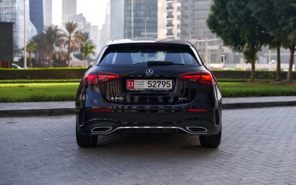  Black Mercedes A200 Photo 4