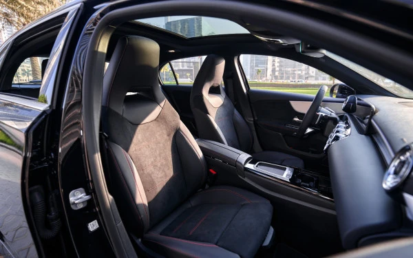  Black Mercedes A200 Photo 6