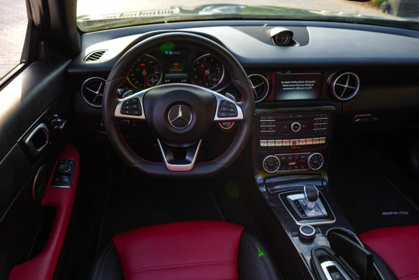  Black MERCEDES BENZ SLC 300 2019 Photo 3