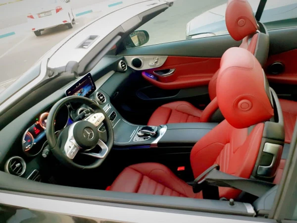  Black Mercedes C200 cabrio Photo 3