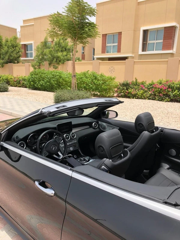  Negro Mercedes C Class Photo 4