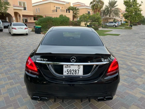  Negro Mercedes C300 with C63 Black Edition Bodykit Photo 7