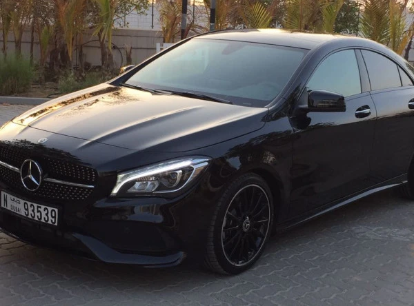  Black Mercedes CLA 250 Photo 3