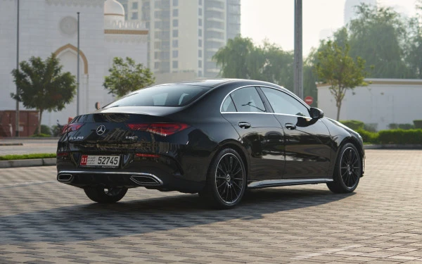  Black Mercedes CLA 250 Photo 3