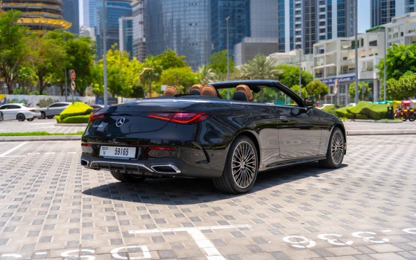  Nero Mercedes CLE 200 AMG cabriolet/convertibile Photo 3